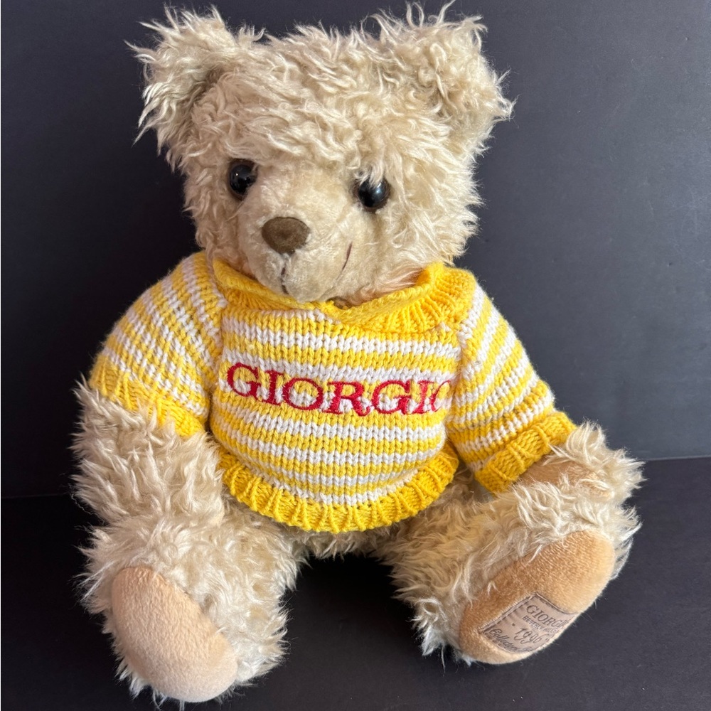 Vtg Giorgio Beverly Hills nostalgia collectible adorable bear in sweater.